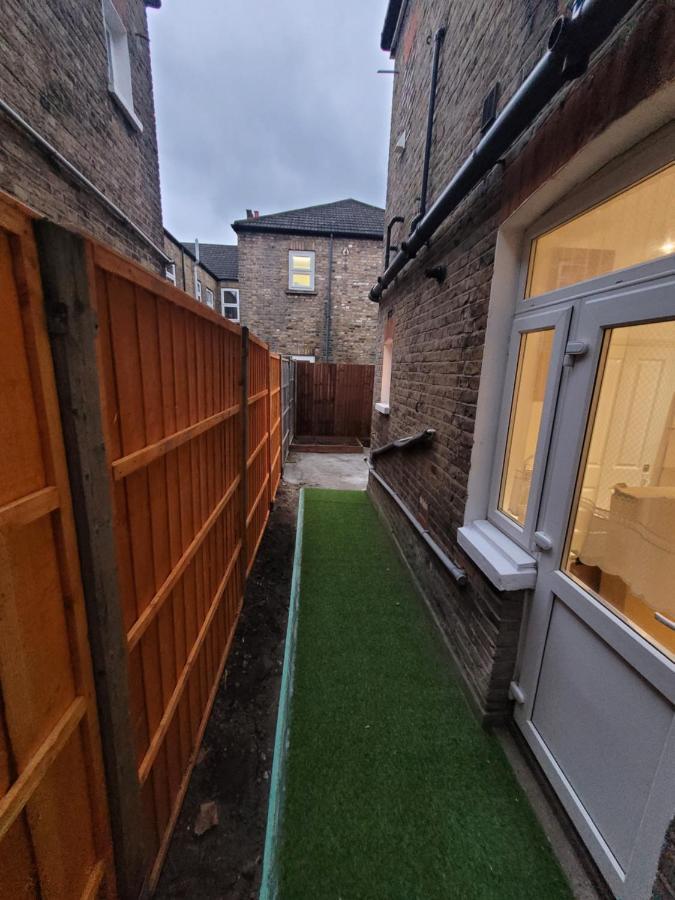 Spacious 2 Bedroom House In Central London With Garden Exteriör bild